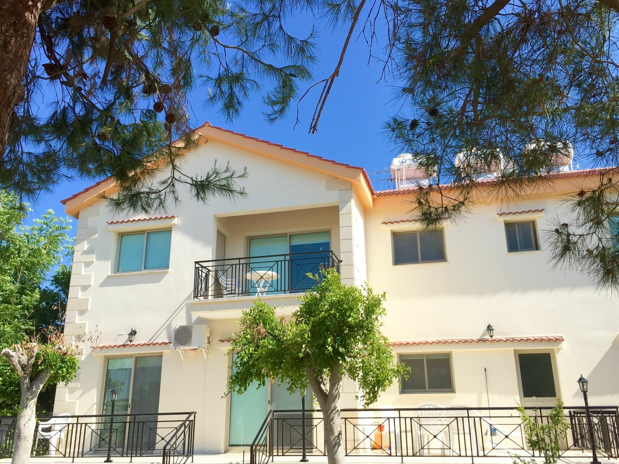 Himonas Apartments بيسوري المظهر الخارجي الصورة